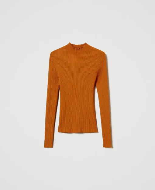 Gerippter Stehkragenpullover