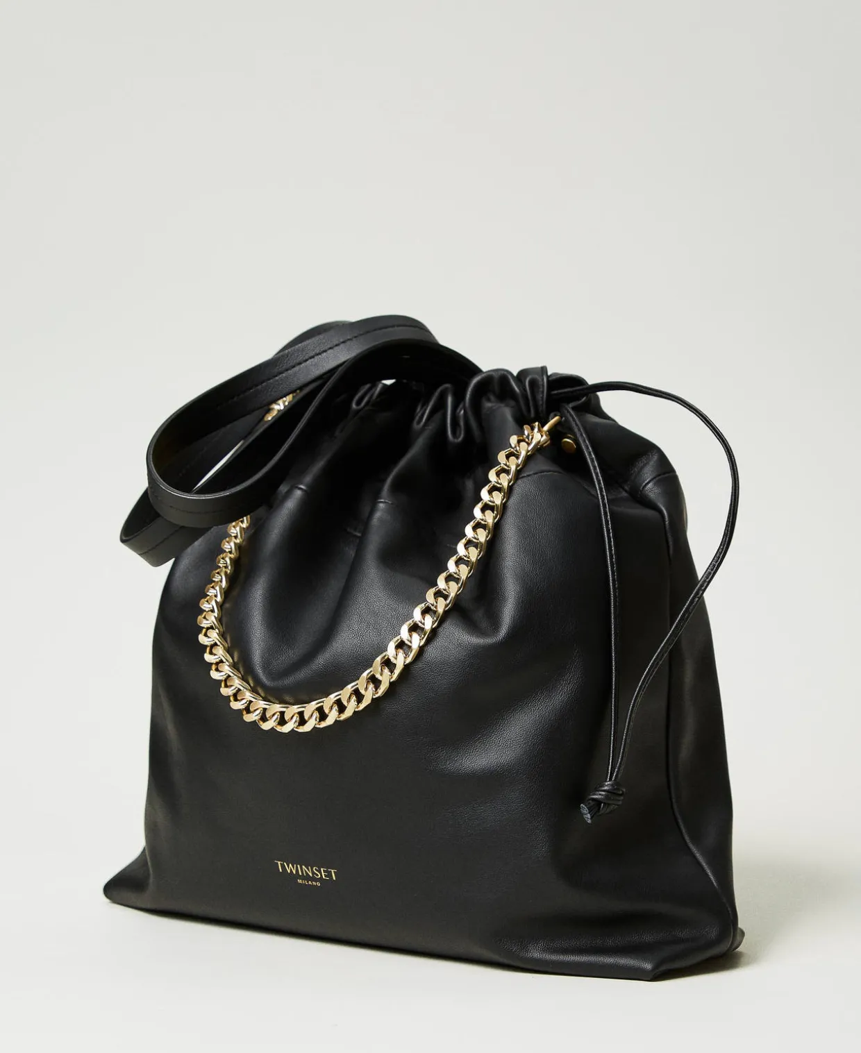 Großer Shopper Aus Leder Mit Tunnelzug