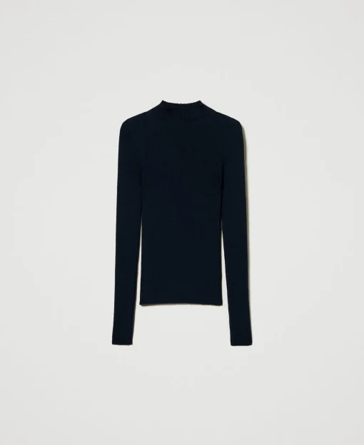 Nahtloser Stehkragenpullover Aus Wolle