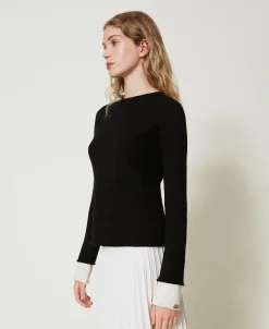 Pullover Mit Kontrastdetails Und Oval Ts