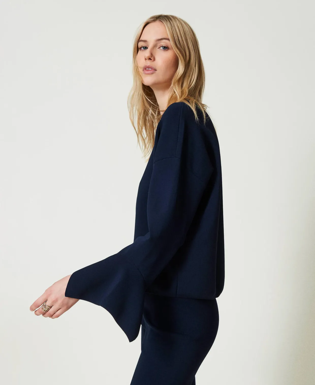 Rundhalspullover Mit Volants