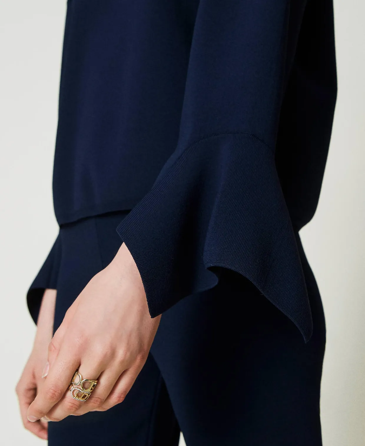 Rundhalspullover Mit Volants