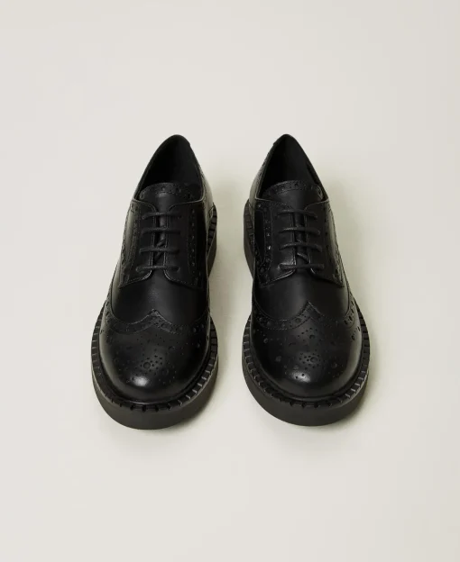Schnürschuh Aus Leder