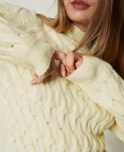 Stehkragenpullover Aus Wollmischung Mit Zopfmuster