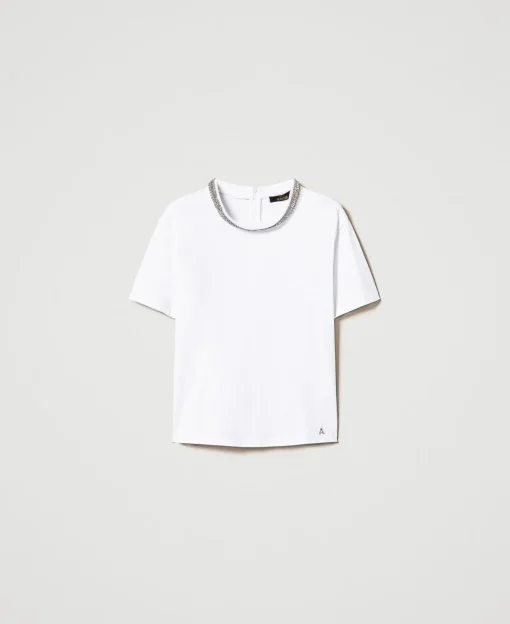Von Hand Besticktes T-Shirt