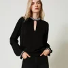 Bluse Aus Krepp Mit Stickereien