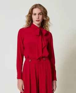 Bluse Aus Seidenmischung Mit Schleife