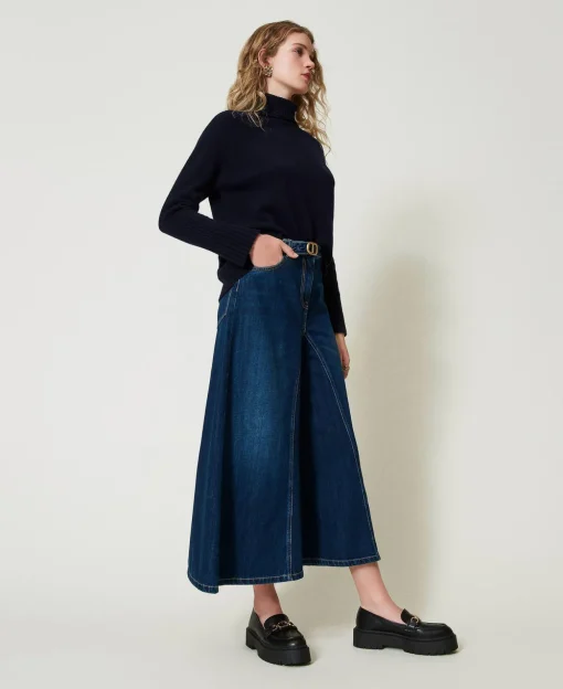 Cropped-Jeans Mit Gürtel