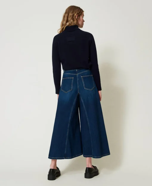 Cropped-Jeans Mit Gürtel
