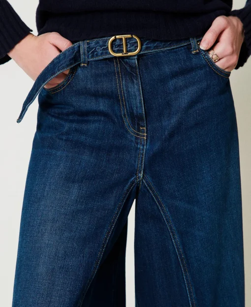 Cropped-Jeans Mit Gürtel