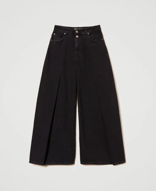 Cropped-Jeans Mit Zwei Knöpfen