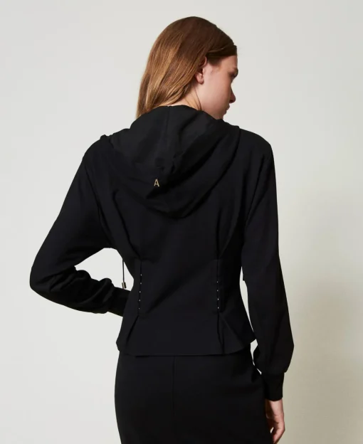 Figurbetonte Sweatjacke Mit Zierhäkchen