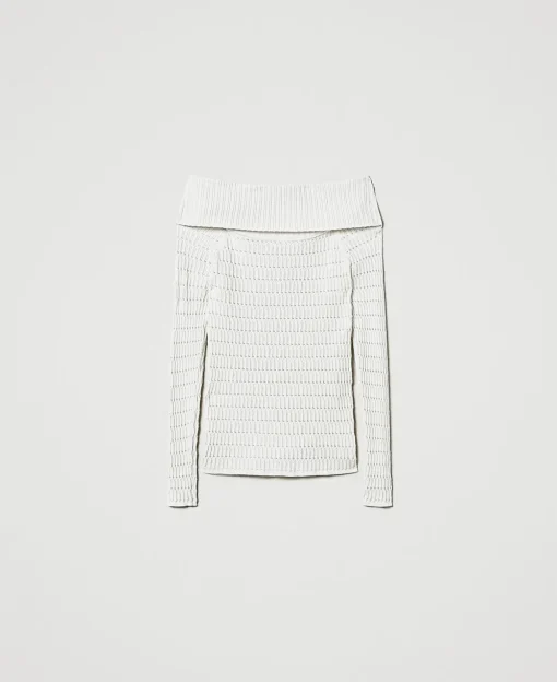 Figurbetonter Off-Shoulder-Pullover