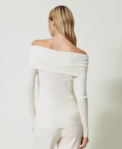 Figurbetonter Off-Shoulder-Pullover