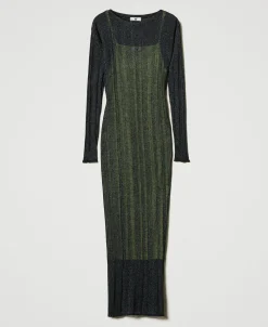 Figurbetontes Maxikleid Im Rippenstrick