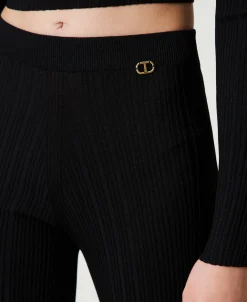 Flare-Hose Im Rippenstrick