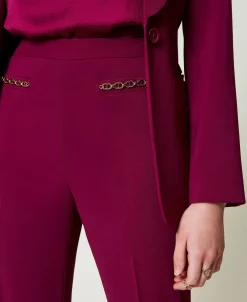 Flare-Hose Mit „Oval T“-Kettchen