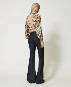 Flare-Jeans Mit Bügelfalte