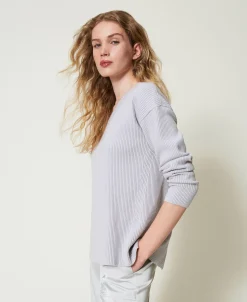 Gerippter Pullover Mit Schlitz