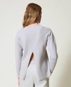 Gerippter Pullover Mit Schlitz
