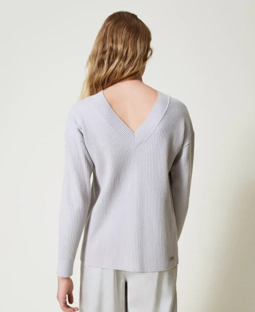 Gerippter Pullover Mit Schlitz