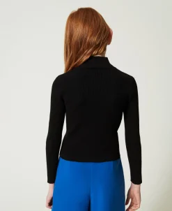 Gerippter Stehkragenpullover Mit Logo