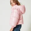 Glänzende Steppjacke Mit Sticklogo