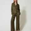 Herrenmäßiger Pyjama Aus Satinjacquard