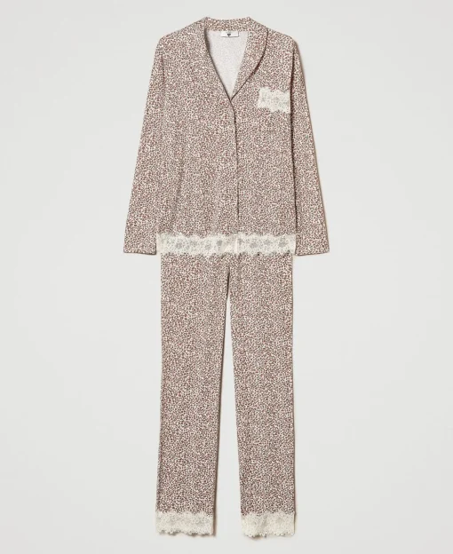 Herrenmäßiger Pyjama Mit Print Und Spitze
