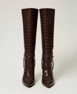 Hoher Stiefel Mit Krokoprägung