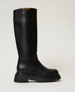 Hoher Stiefel Mit Logoplakette