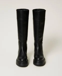 Hoher Stiefel Mit Logoplakette