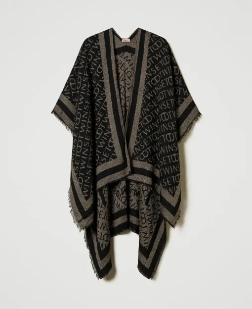 Jacquardponcho Mit Logos