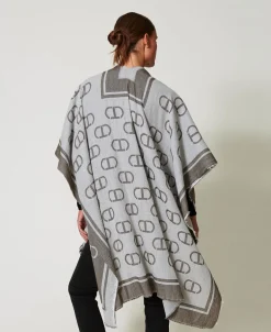 Jacquardponcho Mit Oval Ts