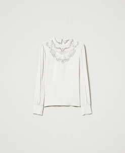 Kreppbluse Mit Floraler Stickerei