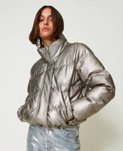 Kurze Metallic-Steppjacke