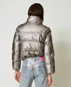 Kurze Metallic-Steppjacke