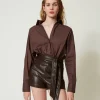 Kurzer Jumpsuit Aus Popeline Und Beschichtetem Gewebe