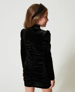 Kurzes Chenillekleid Mit Raffungen
