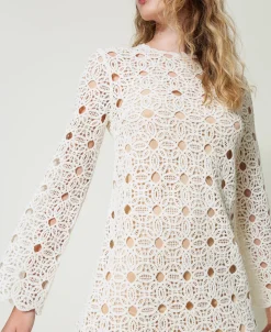 Kurzes Häkelkleid