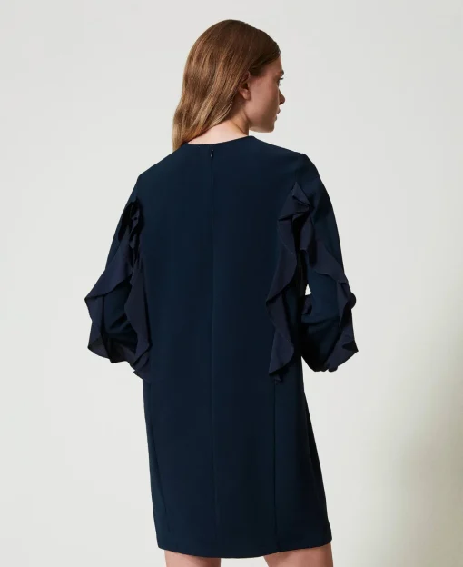 Kurzes Kleid Aus Cady Mit Volant