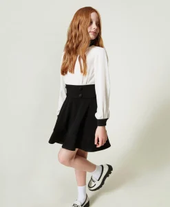 Kurzes Kleid Aus Crêpe De Chine Und Flanell