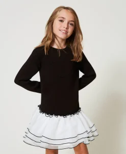 Kurzes Kleid Aus Scuba Und Organza
