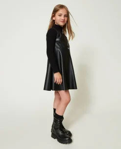 Kurzes Kleid Mit „Oval T“-Schnalle