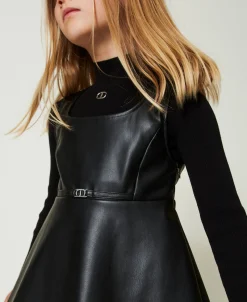 Kurzes Kleid Mit „Oval T“-Schnalle