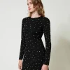 Kurzes Kleid Mit Perlen