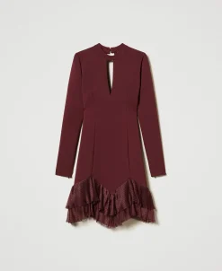Kurzes Kleid Mit Plissierten Tüllvolants