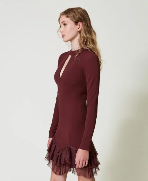 Kurzes Kleid Mit Plissierten Tüllvolants