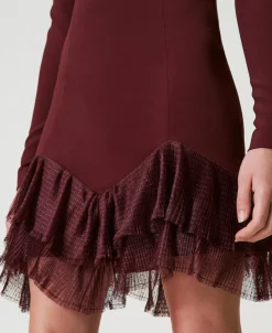 Kurzes Kleid Mit Plissierten Tüllvolants