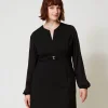 Kurzes Kleid Mit Schleife Und Oval T